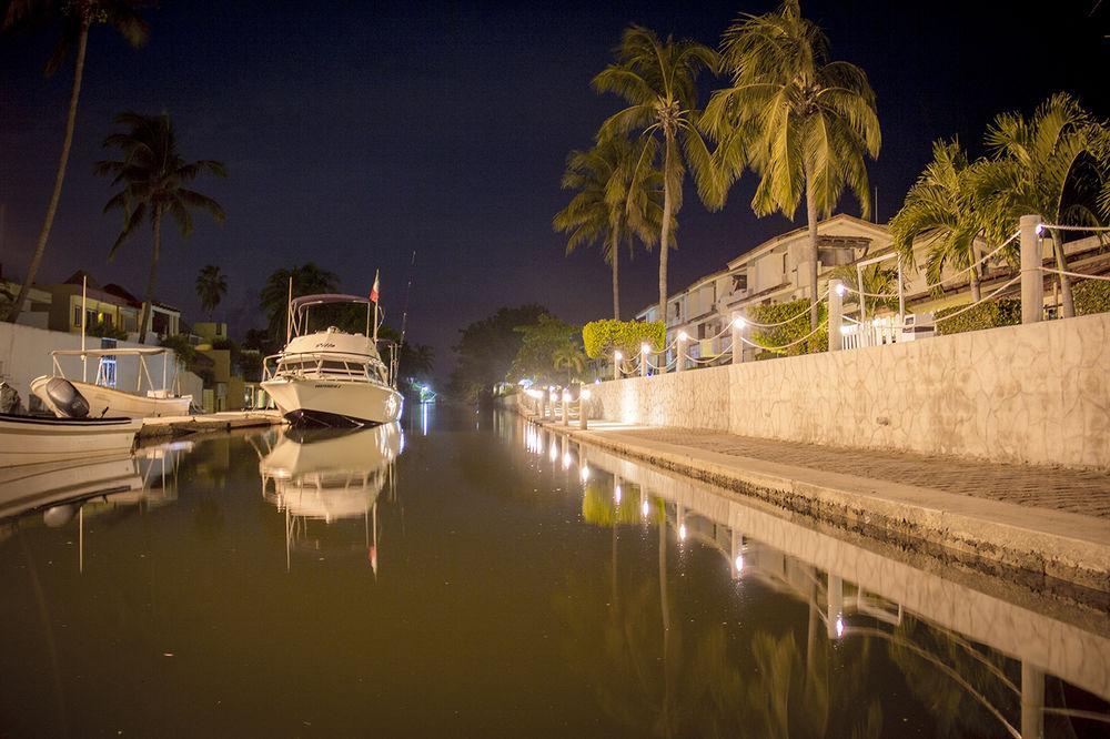 Cabo Blanco Hotel And Marina Barra de Navidad Dış mekan fotoğraf